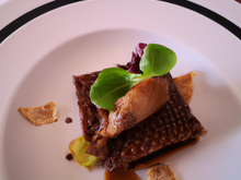 Millefeuille de lapin en camaïeu de bruns