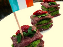 Feuilletés de bœuf au pesto de roquette