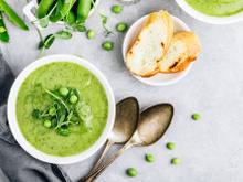 Velouté de courgettes aux petits pois et vache qui rit