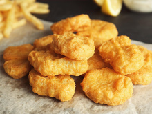 Ce chef à une astuce secrète pour retrouver le goût et la texture des nuggets d’un célèbre fast-food américain à la maison