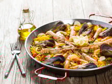 La traditionnelle paëlla espagnole
