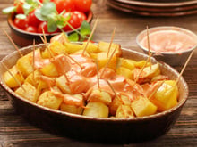 Patatas Bravas : l’astuce imparable pour obtenir des pommes de terre ultra-croustillantes sans friteuse