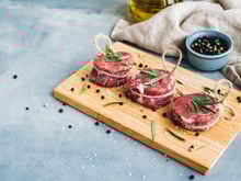 Simple et économique : voici comment faire un filet mignon au barbecue !