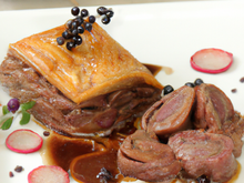 Rôti de biche au foie gras pour les fêtes