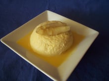 Flans d'asperges sauce hollandaise