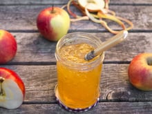 Comment recycler ses trognons et épluchures de pommes ?