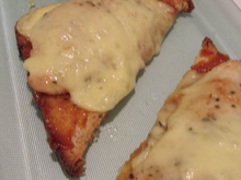 Tartines de poulet à l'abricot et au cheddar