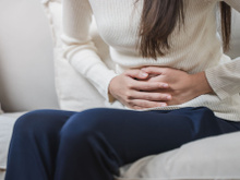 Fatigue, ballonnements, maux de tête : une diététicienne partage ces 10 signes qui montrent que votre foie est surchargé !