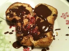 Brioche perdue aux framboises et chocolat