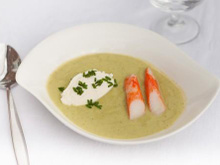 Velouté glacé avocat, courgette, St-Morêt et Coraya Suprêmes