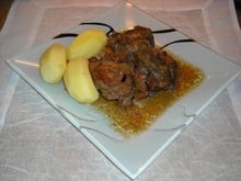 Joues de porc à la bière classiques