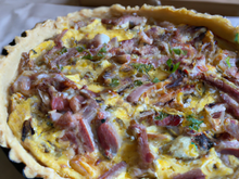 Quiche aux deux boudins et lardons