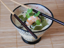 Flan japonais Chawanmuchi avec les bouillons Ariaké