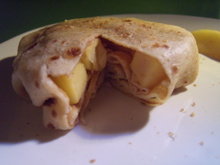 Tourte crêpe de pomme & sauce caramel