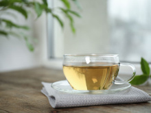 C’est la science qui le dit : ajouter du citron à votre thé vert booste ses bienfaits !