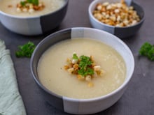 Envie de soupe après Noël ? Testez ce velouté de topinambour et café signé Alain Ducasse !