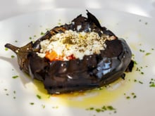 Aubergines farcies à la mozzarella : un plat fondant et facile à tester sans attendre