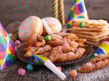 Quelle est la différence entre les bugnes et les oreillettes ?