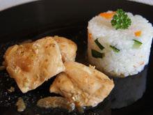 Poulet à la citronnelle et son riz coloré