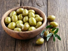 Cueillette des olives : comment bien les préparer ensuite pour en profiter ?