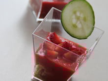 Gaspacho de fraises sablé basillic
