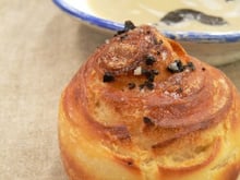 Pain feuilleté à la truffe noire