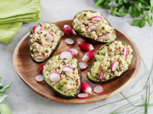 Barquettes d'avocat farcies au Quinoa et Lentilles