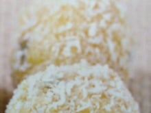 Boules de coco au chocolat blanc et mangues