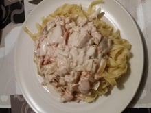 Tagliatelles  au saumon fumé et sauce onctueuse