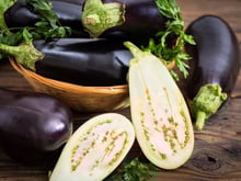 Je vous partage ma recette d’aubergine que je cuisine tout l’été (et que tout le monde me réclame)