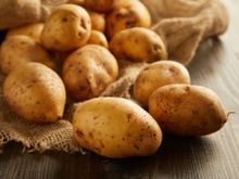 Voici la meilleure façon d’empêcher les pommes de terre de germer, et c’est la science qui le dit