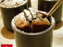 Mug cake fondant chocolat Oréo