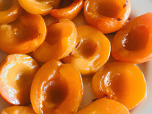 Abricots cuits à la cannelle