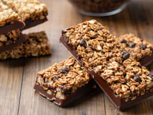 Ce chef étoilé libanais réinvente une célèbre barre chocolatée pour le goûter le plus gourmand de la rentrée