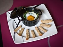 Œuf en cocotte à la crème et aux épinards par Morgane