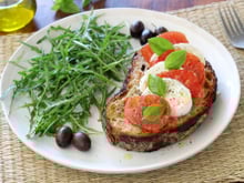 Bruschetta caprese