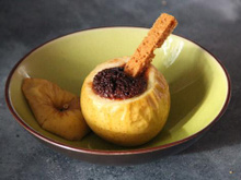 Pomme au four aux épices et chocolat