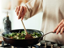 Ne faites plus ces 7 erreurs de cuisson que l‘on fait tous et qui détruisent les vitamines