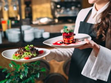 "Ça me rend fou" : un patron de restaurant dévoile les 3 habitudes des clients qui agacent l'équipe