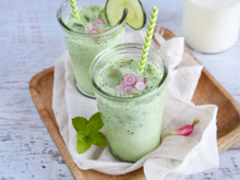 Smoothie vert au lait de chèvre