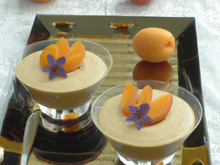 Mousse aux abricots légère et aérienne