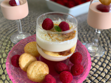 Verrine litchi, framboise et biscuits roses de Reims