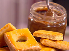 Pâte à tartiner au chocolat et noisettes