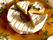 Camembert au four, thym & miel