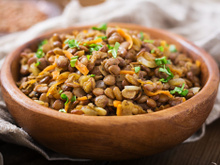 Cette recette de salade de lentilles de Philippe Etchebest va vous faire oublier vos mauvais souvenirs de cantine !