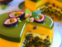 Entremets aux fruits de la passion et pistache
