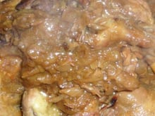 Tajine des cailles aux pruneaux et poires