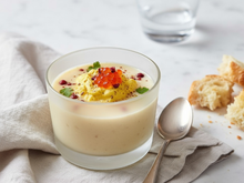Potage de chou-fleur et chantilly au curry