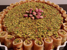 Knéfé mabroumé : roulés de cheveux d'ange aux pistaches