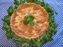Quiche au Saint-Nectaire, pommes et piment d'Espelette